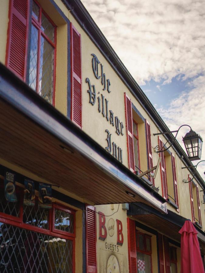 The Village Inn Bohola Экстерьер фото